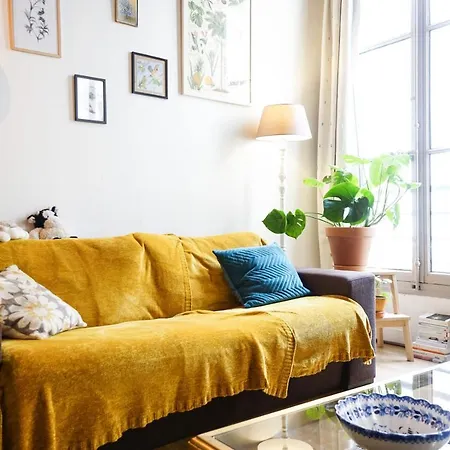 COSY apt in district Chaussée-d'Antin Appartamento *